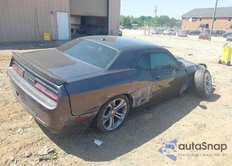 2021 Dodge Challenger R/T z USA, uszkodzony, nr VIN 2C3CDZBT4MH546643